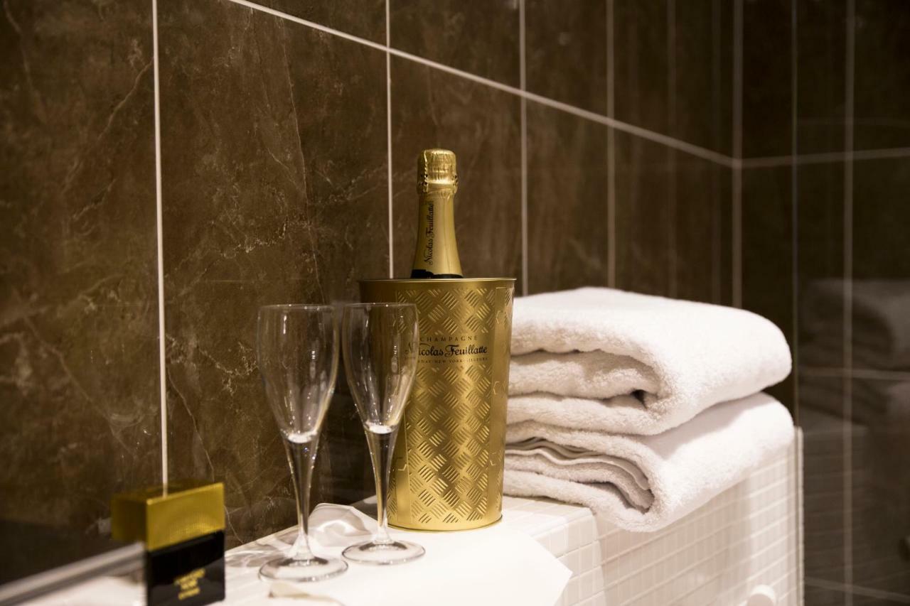 Hotel Epoque & Apartments Пиетарсаари Экстерьер фото
