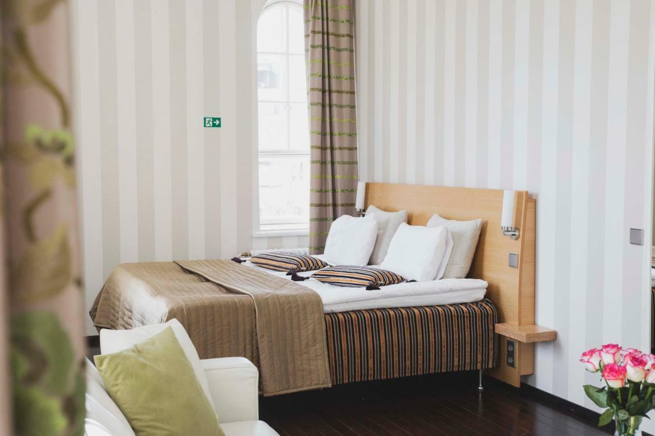 Hotel Epoque & Apartments Пиетарсаари Экстерьер фото