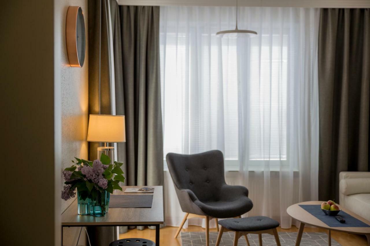 Hotel Epoque & Apartments Пиетарсаари Экстерьер фото